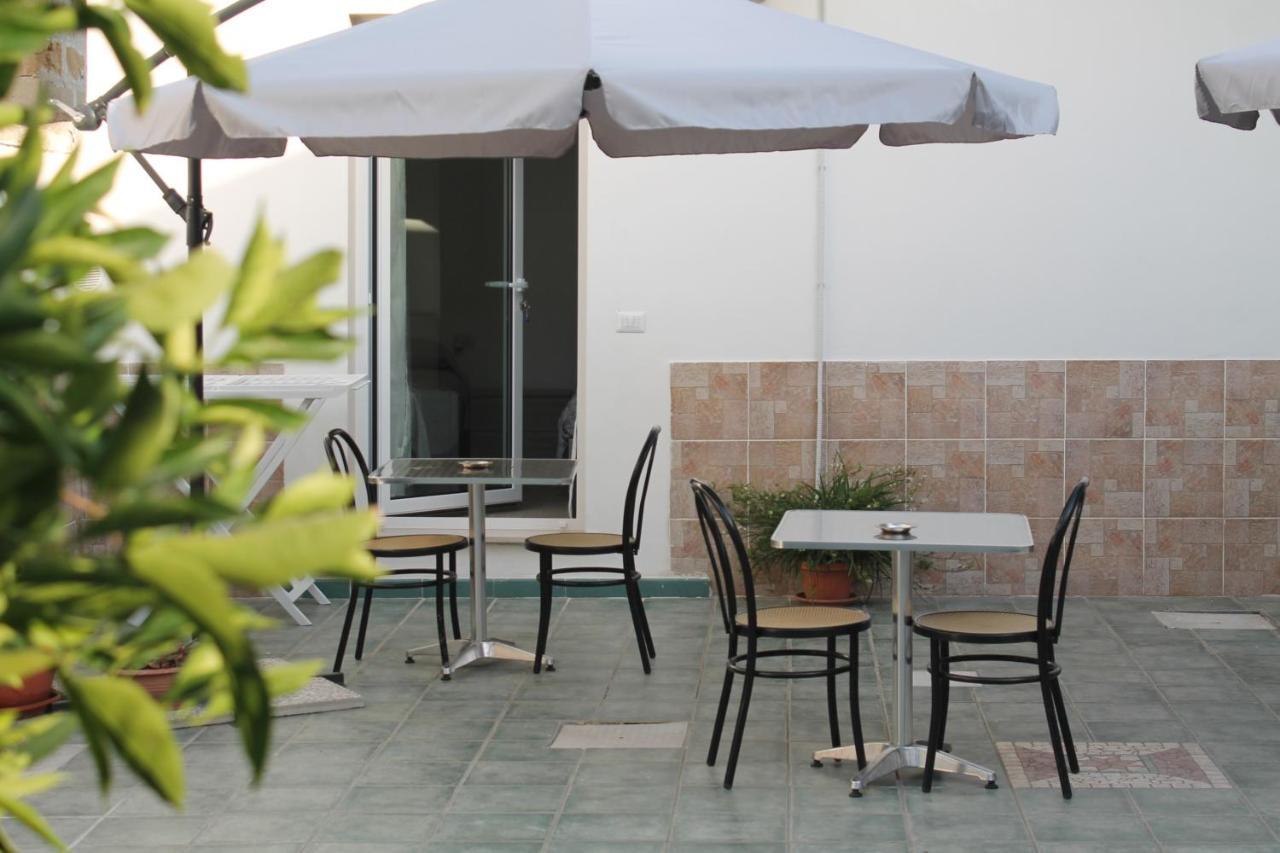 B&B Sunrise Porto Cesareo Exterior photo